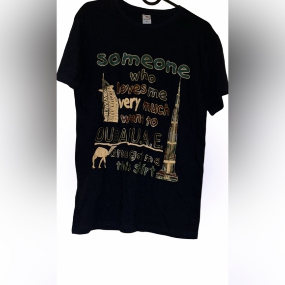 Vintage Style Some who Loves me  went to Dubai UAE tee - Picture 14 of 14